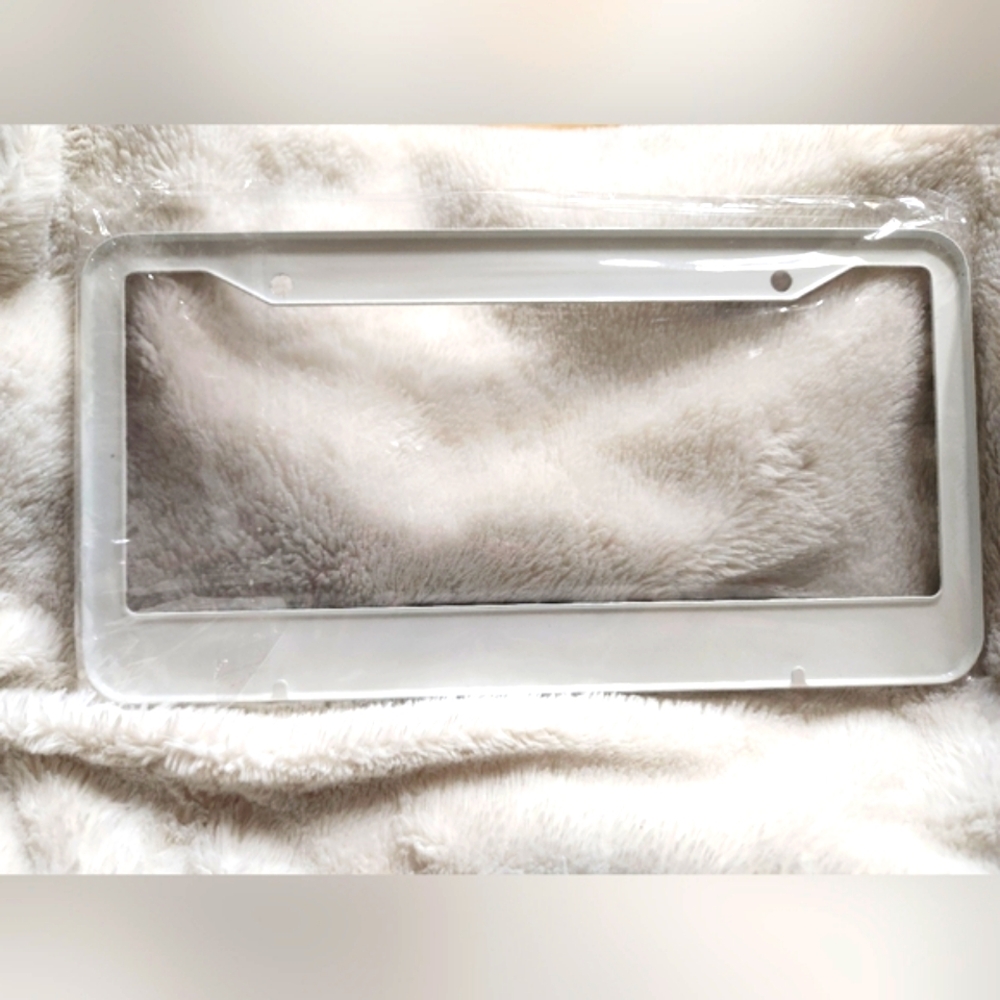 Panda License Plate Frame NIP - Picture 2 of 3